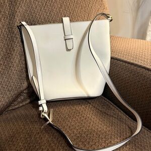 Crown & Ivy Crossbody Bucket Bag